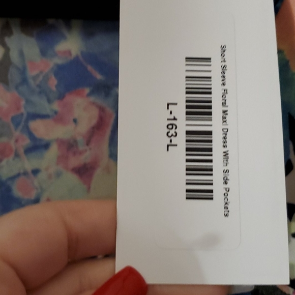 Short Sleeve Floral Maxi Dress with Side Pockets - Picture 7 of 7